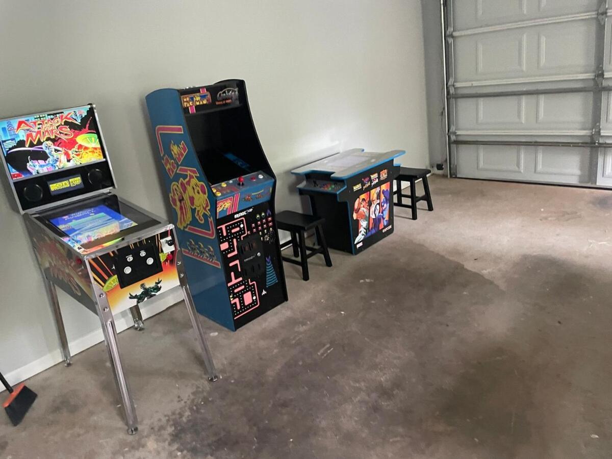 Cozy Home With Arcade, Ping Pong & Fenced Backyard Lawrenceville Exteriör bild