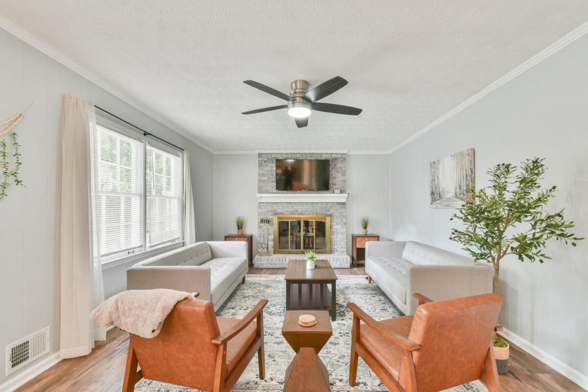 Cozy Home With Arcade, Ping Pong & Fenced Backyard Lawrenceville Exteriör bild